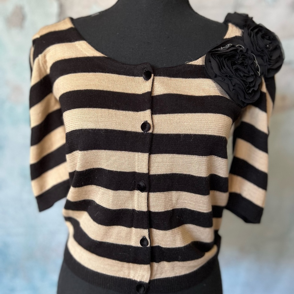 Beautiful wool top tan and black stripes flower details